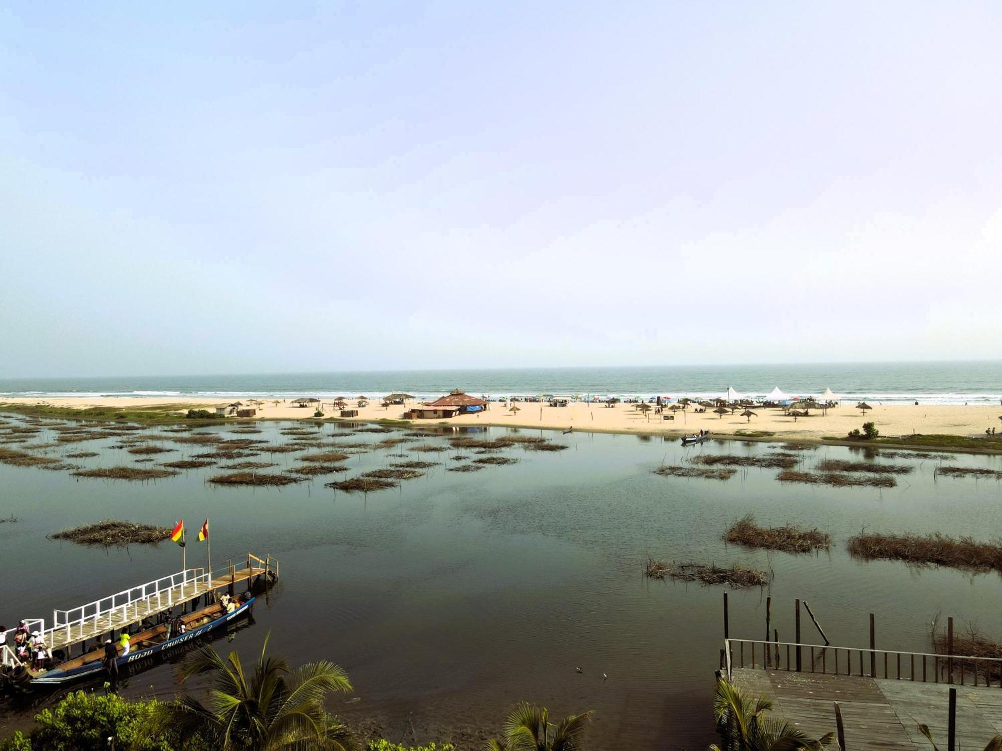 Bojo Beach Resort Botianaw Exterior photo